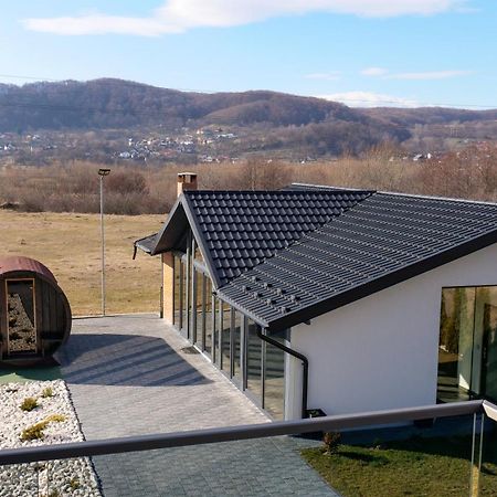 Casa Ambientt Hotel Árgyasudvarhely Kültér fotó