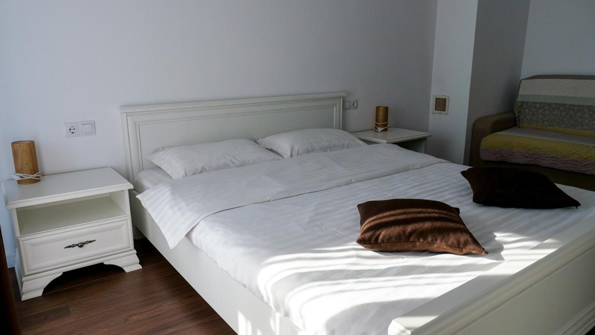 Casa Ambientt Hotel Árgyasudvarhely Kültér fotó
